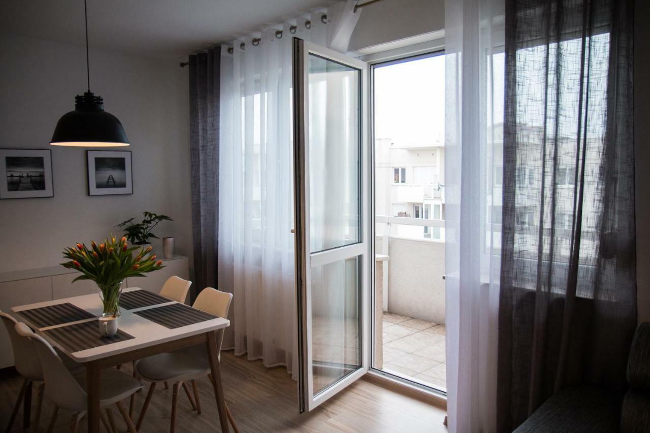 Apartament F&J Торунь Экстерьер фото