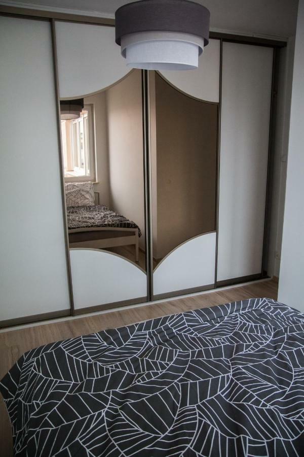Apartament F&J Торунь Экстерьер фото